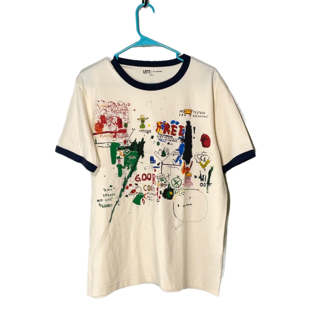 UNIQLO UT Archive Tee Mens Size Medium Jean-Michel Basquiat Cream Blue Grafitti